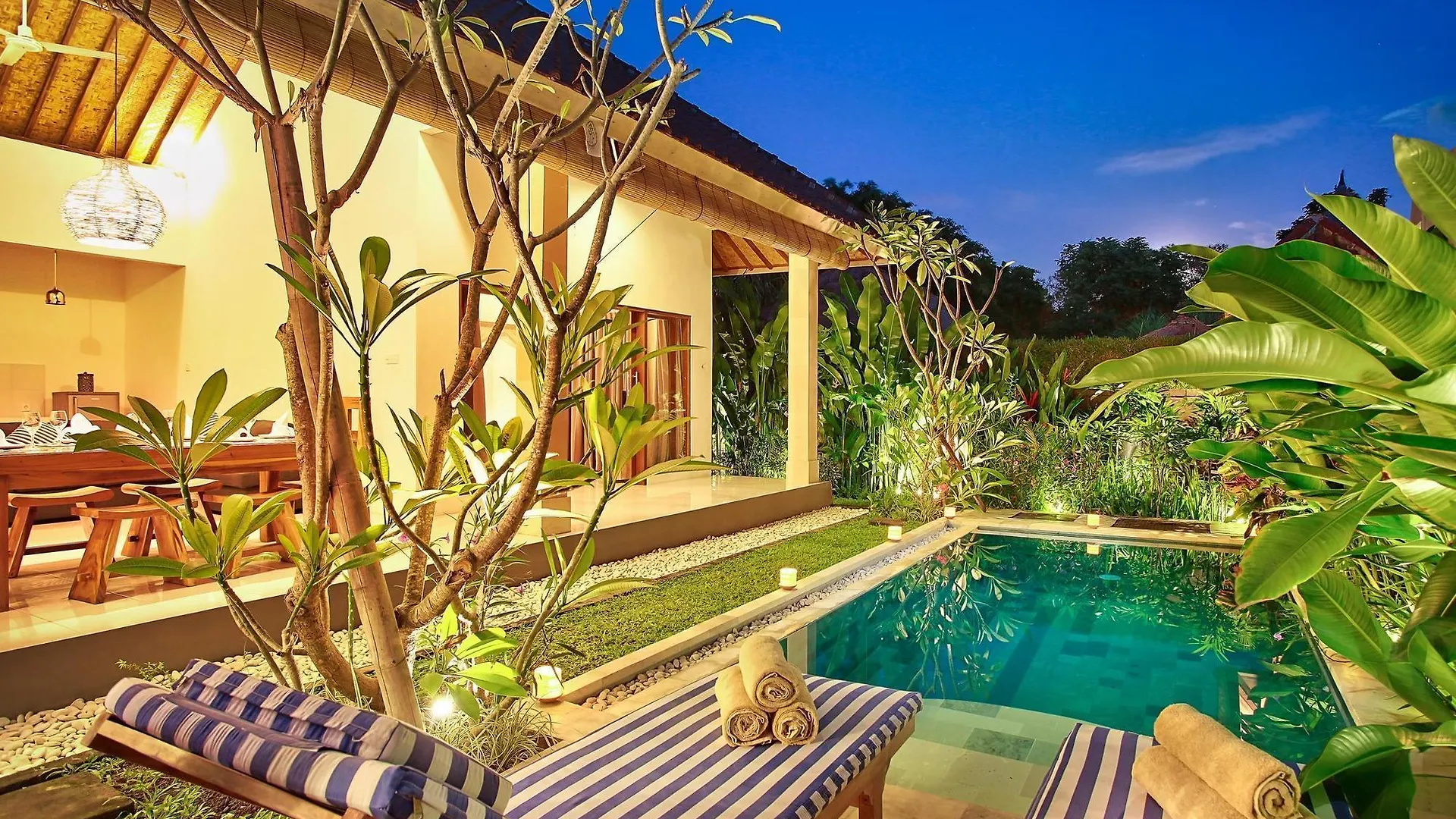 סמיניאק Saudara Villas