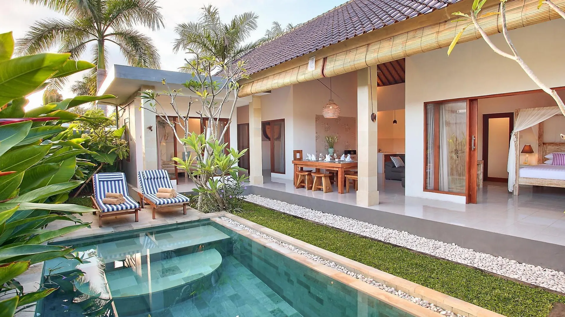 סמיניאק Saudara Villas