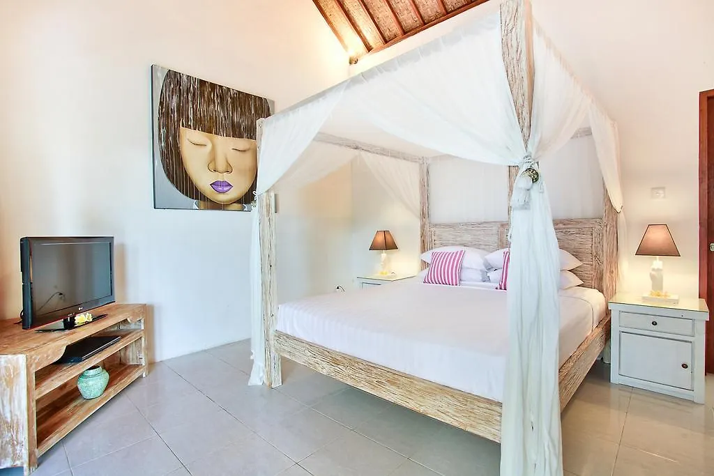 סמיניאק Saudara Villas