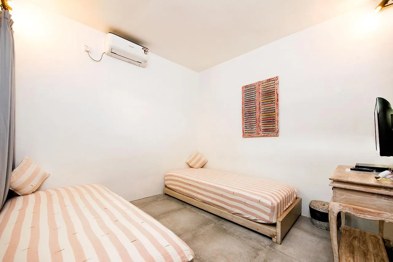 סמיניאק Saudara Villas
