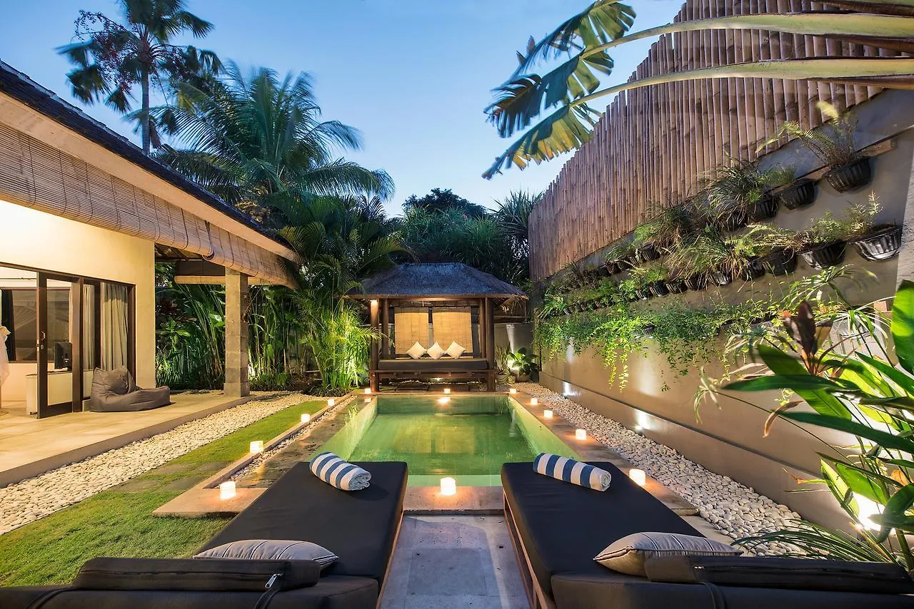 סמיניאק Saudara Villas