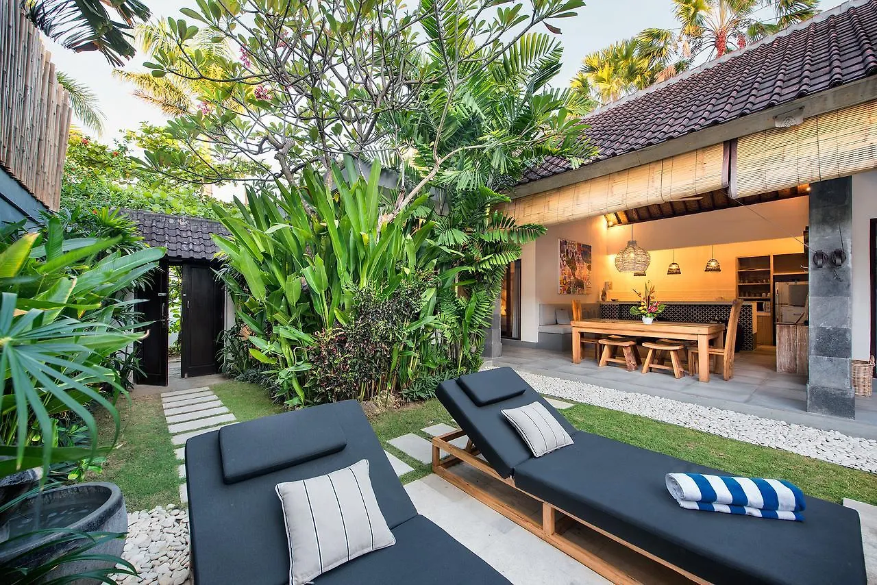 סמיניאק Saudara Villas אינדונזיה